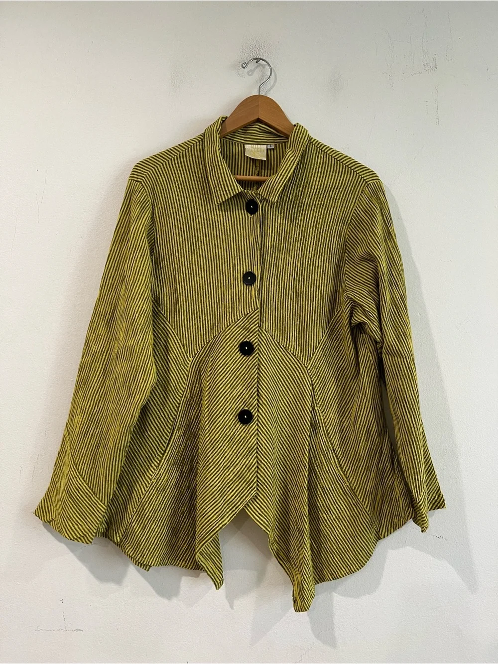 MILLI VALLEY Striped Point-Hem Button Front Jacket in Olive Yellow L